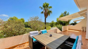 Apartamento en primera línea de golf con Piscina